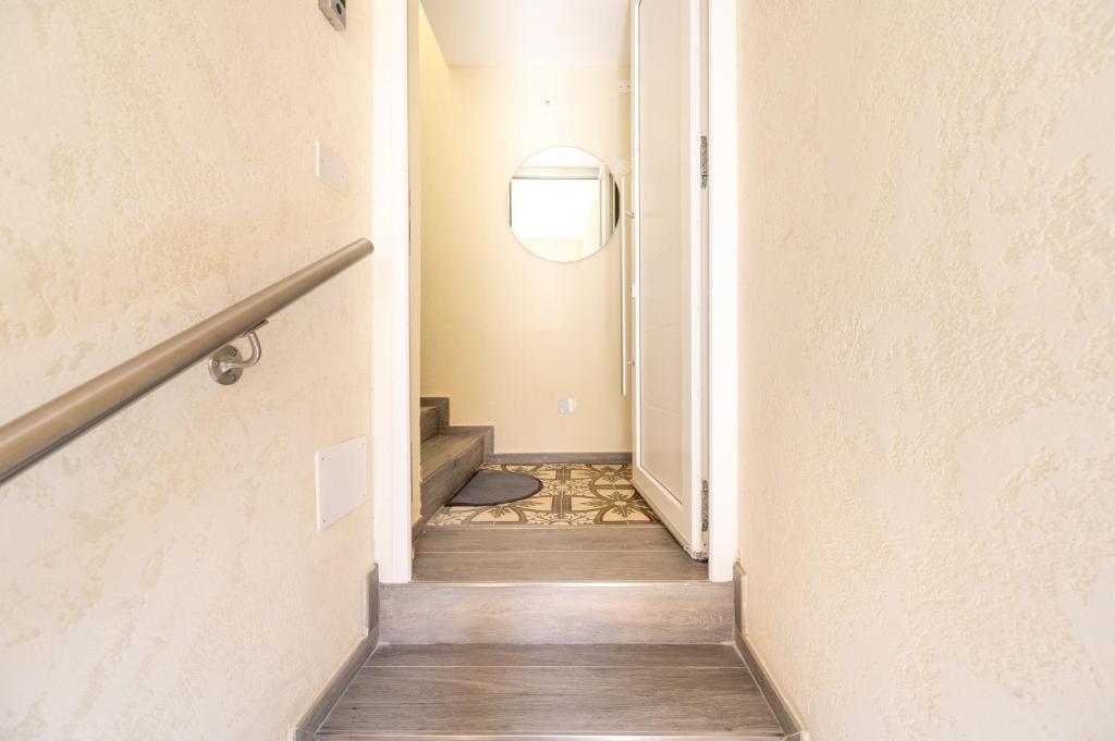 Esterno di Piazza Pertini Rooms 15